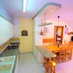 Villa Canyelles 8 pax - Vacances & Villas Lloret