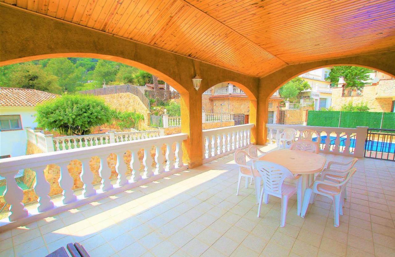 V&v Lloret: Beachside With Private Pool Lloret de Mar