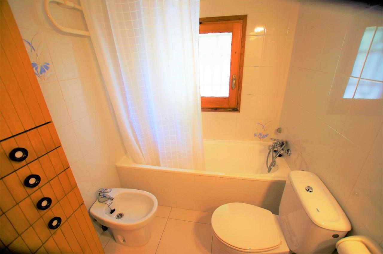 Holiday home V&v Lloret: Beachside With Private Pool *