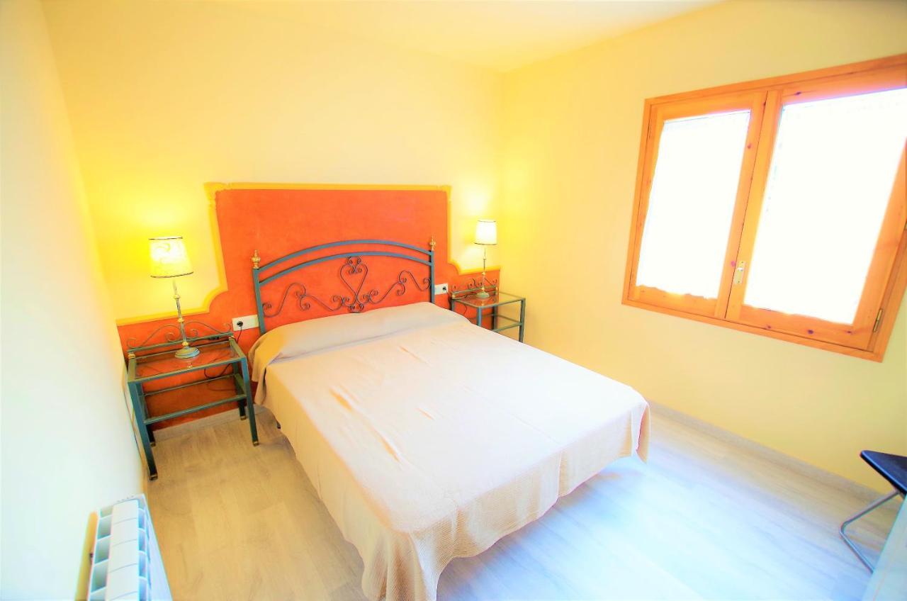 V&v Lloret: Beachside With Private Pool Lloret de Mar